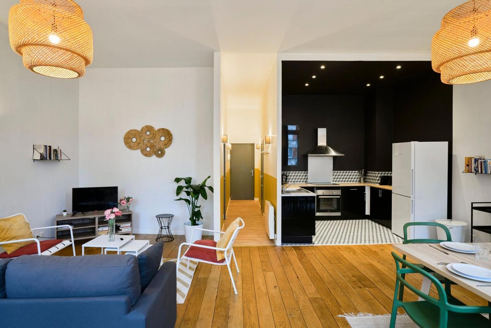 ליל Charming Flats On The Grand Boulevard מראה חיצוני תמונה