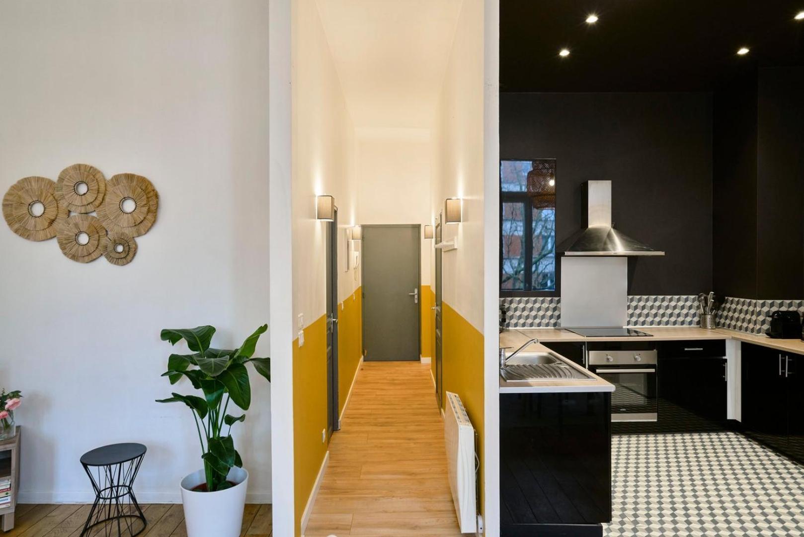 ליל Charming Flats On The Grand Boulevard מראה חיצוני תמונה