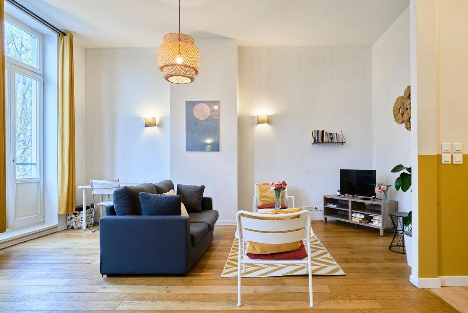 ליל Charming Flats On The Grand Boulevard מראה חיצוני תמונה