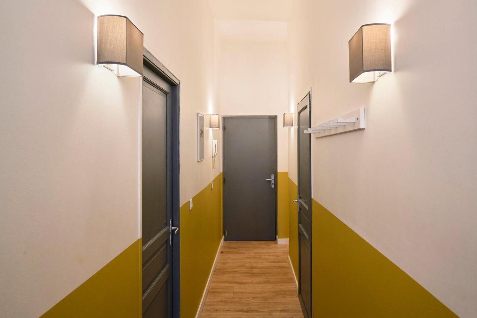 ליל Charming Flats On The Grand Boulevard מראה חיצוני תמונה